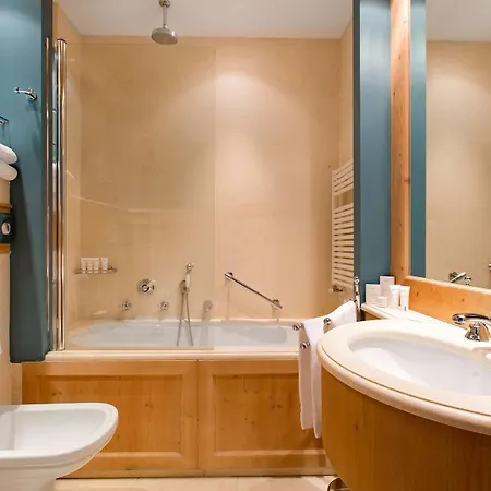 Aparthotel Radisson Residences Savoia Palace 4*