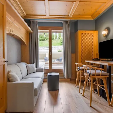 Radisson Residences Savoia Palace