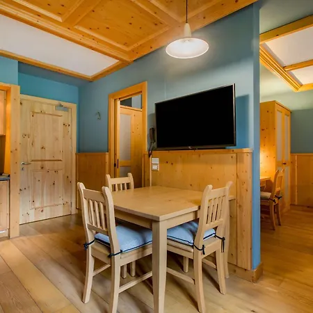 Radisson Residences Savoia Palace 科尔蒂纳丹佩佐