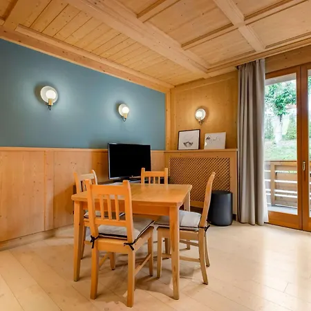 公寓式酒店 Radisson Residences Savoia Palace 科尔蒂纳丹佩佐