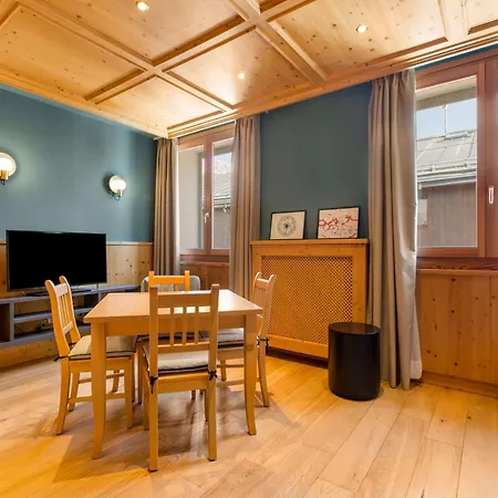 Radisson Residences Savoia Palace 公寓式酒店 4*