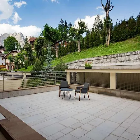 Radisson Residences Savoia Palace 公寓式酒店 4*