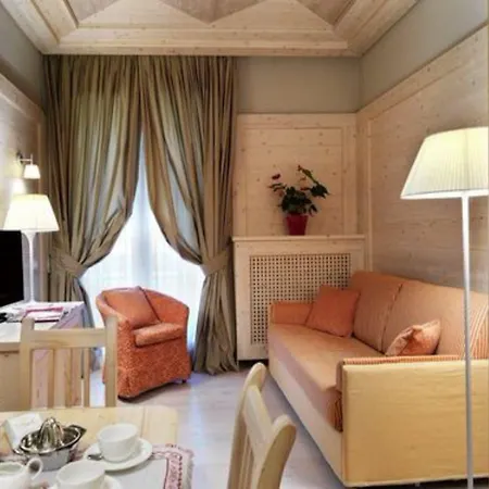 Radisson Residences Savoia Palace شقة فندقية 4*