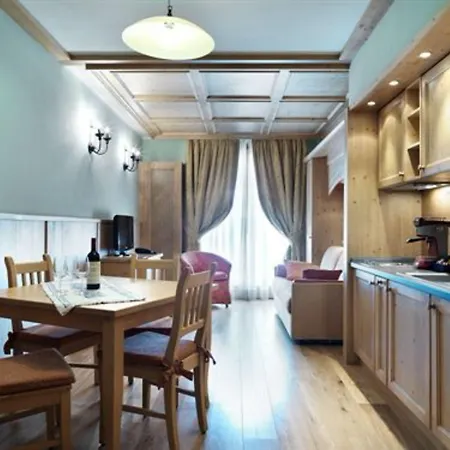 公寓式酒店 Radisson Residences Savoia Palace 4*