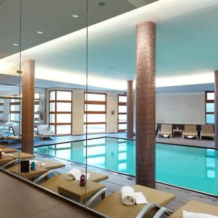 公寓式酒店 Radisson Residences Savoia Palace 科尔蒂纳丹佩佐