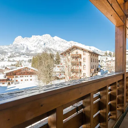 Radisson Residences Savoia Palace 公寓式酒店 科尔蒂纳丹佩佐