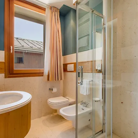 Radisson Residences Savoia Palace 4* كورتينا دامبيتزو