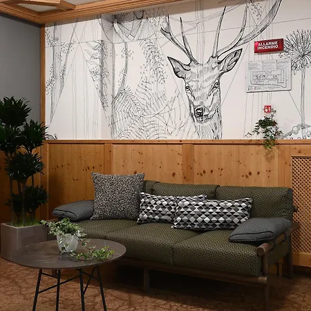 Radisson Residences Savoia Palace شقة فندقية 4*