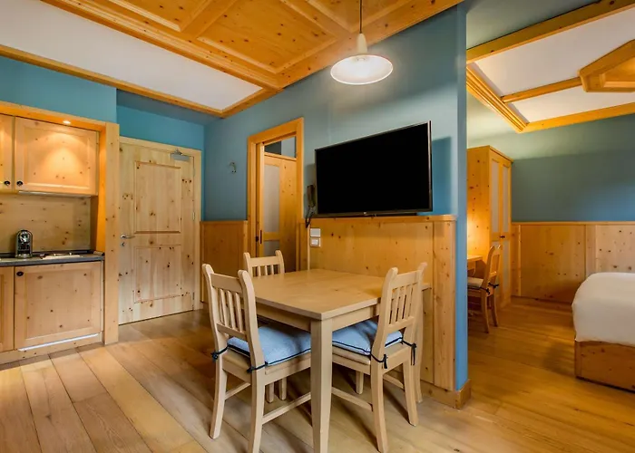 Radisson Residences Savoia Palace كورتينا دامبيتزو