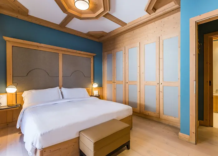 شقة فندقية Radisson Residences Savoia Palace كورتينا دامبيتزو