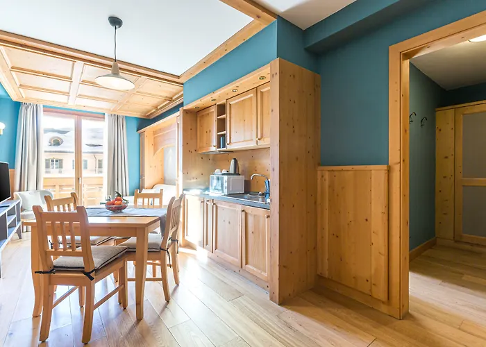 Radisson Residences Savoia Palace شقة فندقية