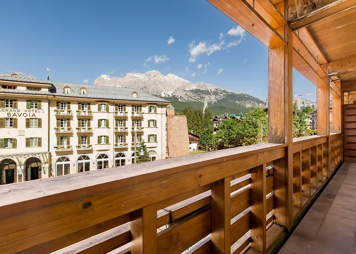 Radisson Residences Savoia Palace 4* كورتينا دامبيتزو